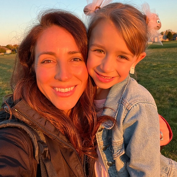 Meet your Posher, Nikki - Picture 1 of 1